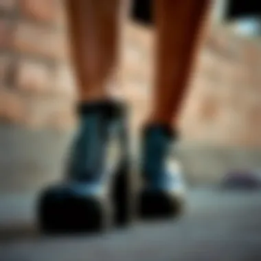 Notable Exploring the Essentials: Thick Heel Shoes with Closed Toe Design Notable Exploring the Essentials: Thick Heel Shoes with Closed Toe Design